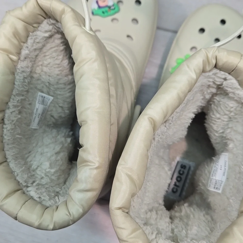 CROCS good warm